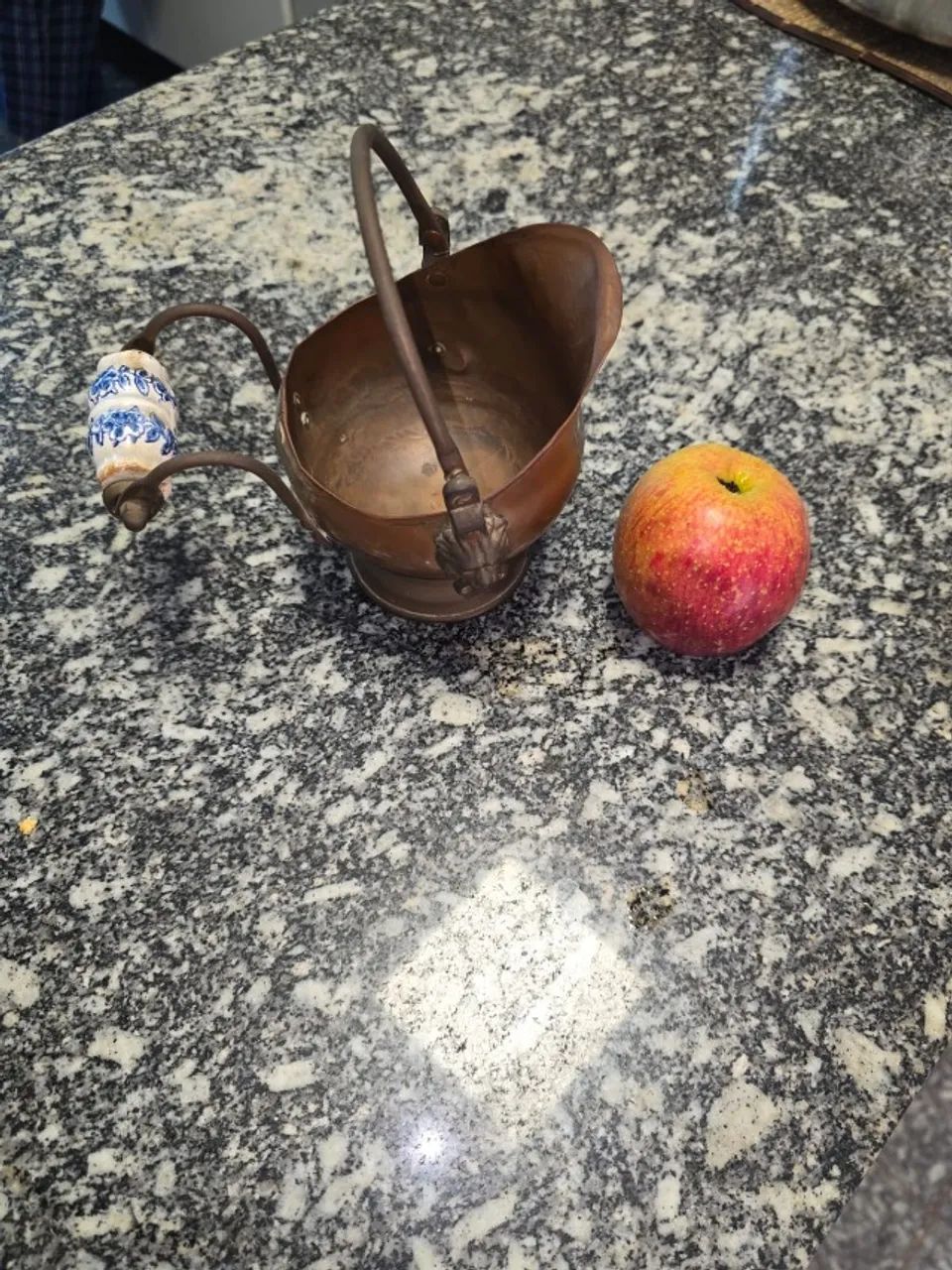 Mini Balde de Carvão antigo (coal scuttle) - Foto 4