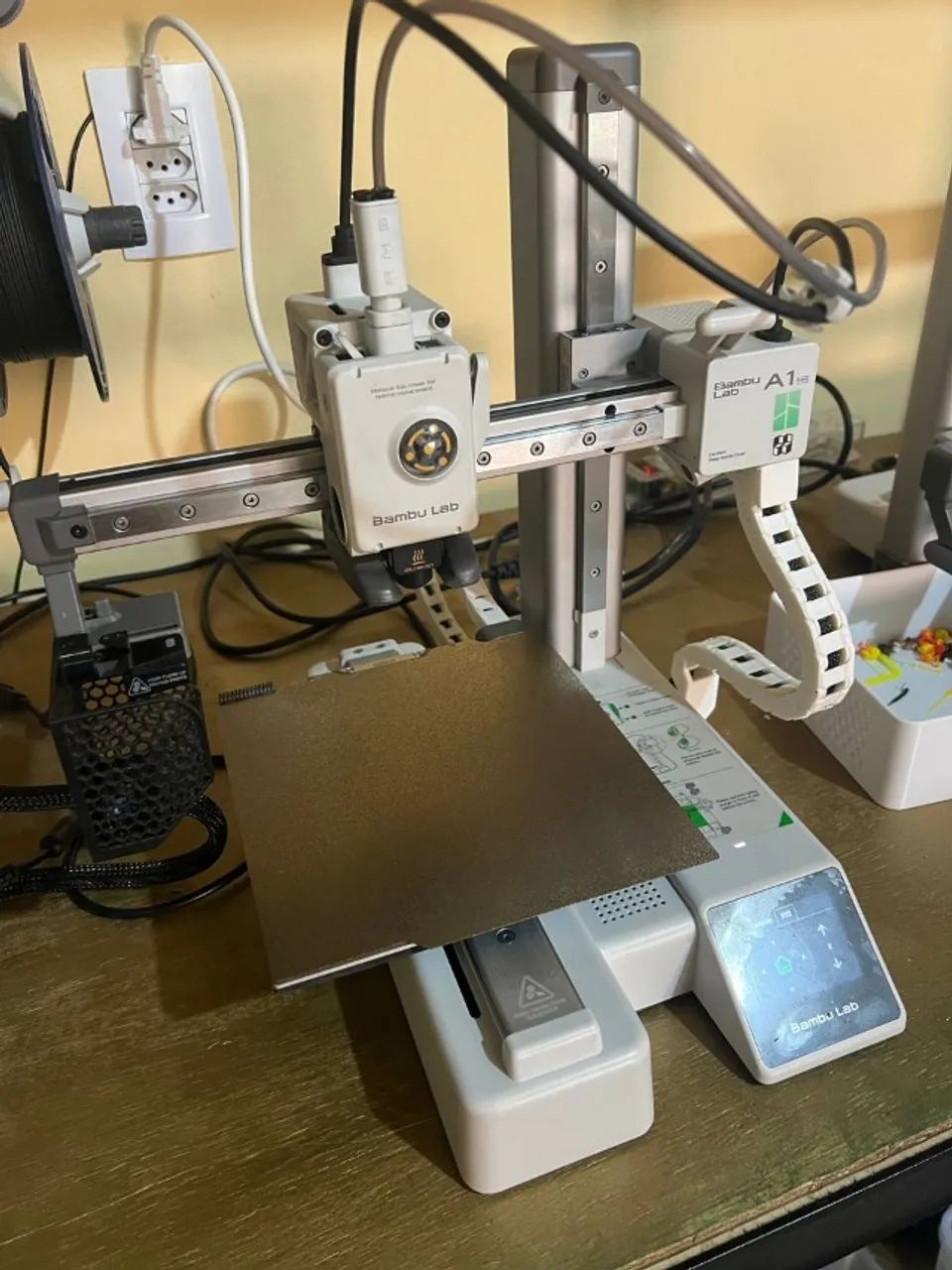 Impressora 3D Bambu lab A1 Mini + Brinds - Foto 2