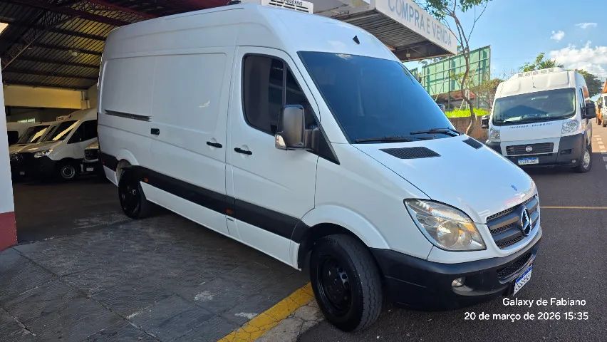 Mercedes-Benz Sprinter 2012