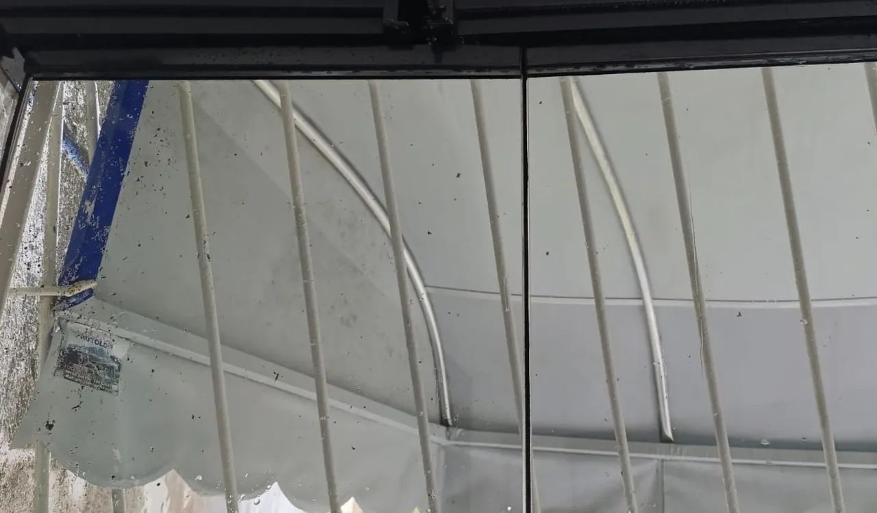 Higienização e limpeza de toldo. - Foto 5