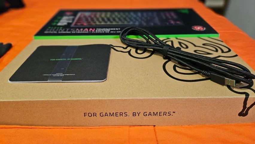 Teclado Razer Huntsman V2 TKL + Cabo Coiled de Brinde! - Foto 3