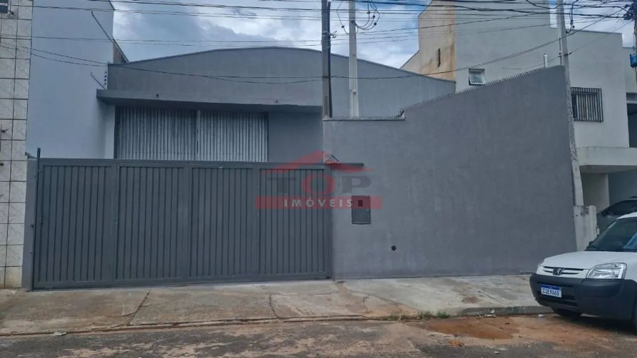 UMA QUADRA DA RONDON