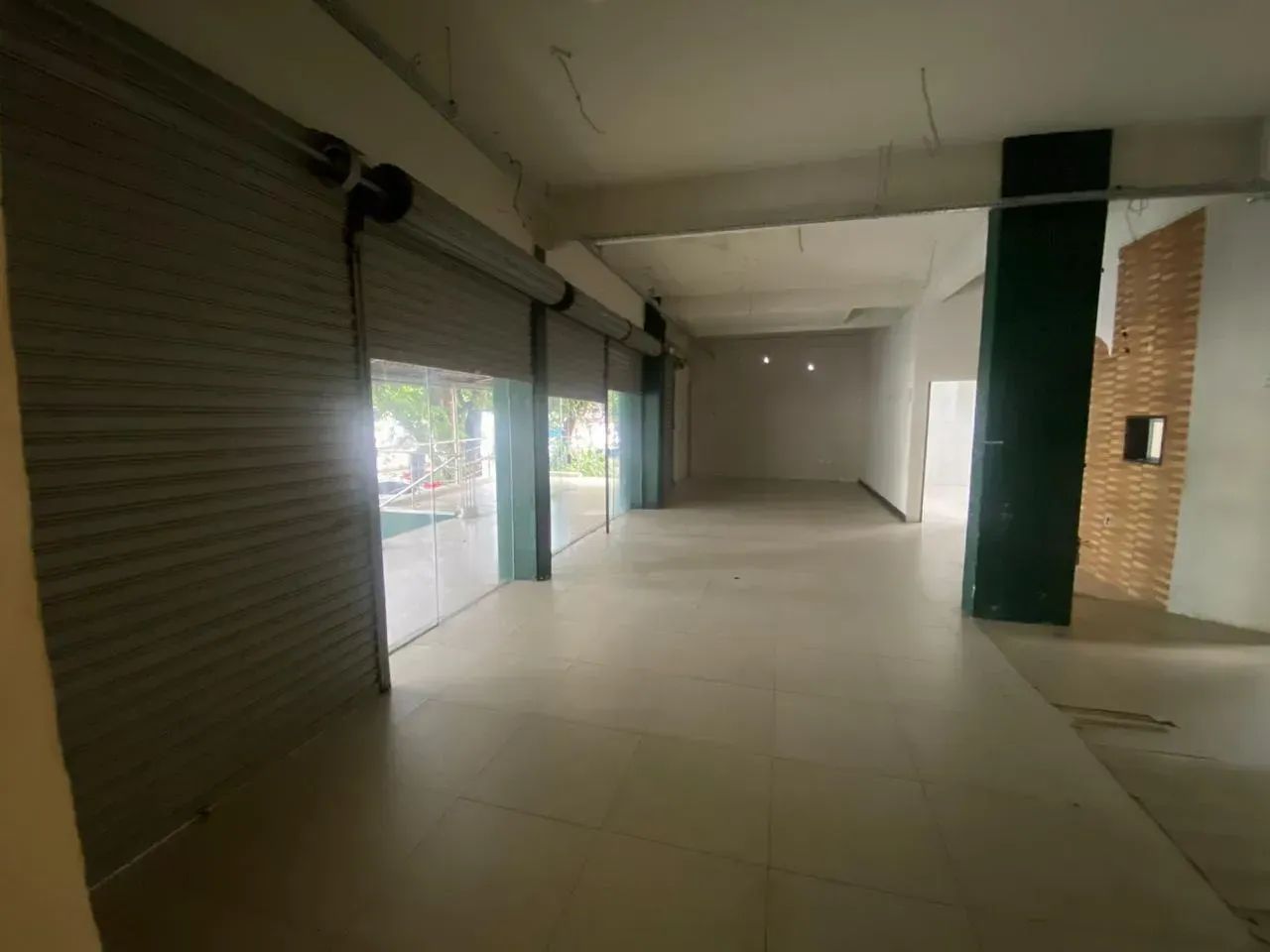 ALUGUEL PONTO COMERCIAL NO ADRIANÓPOLIS IMPERDIVEL - Foto 5