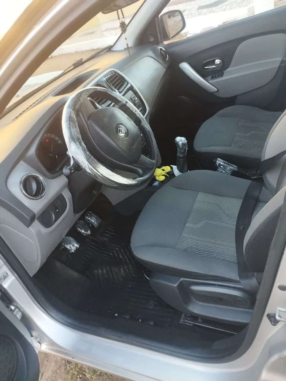 Renault Logan Expression Flex 1.6 16V 4P 2019 - Foto 5