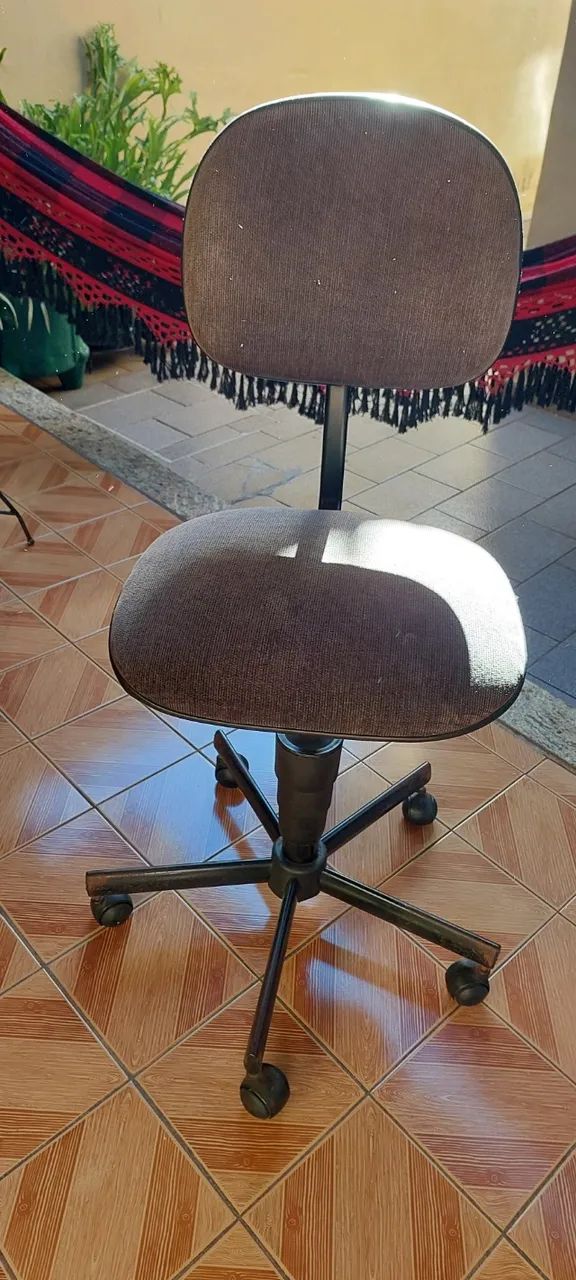 Cadeira de Escritório  - Foto 2