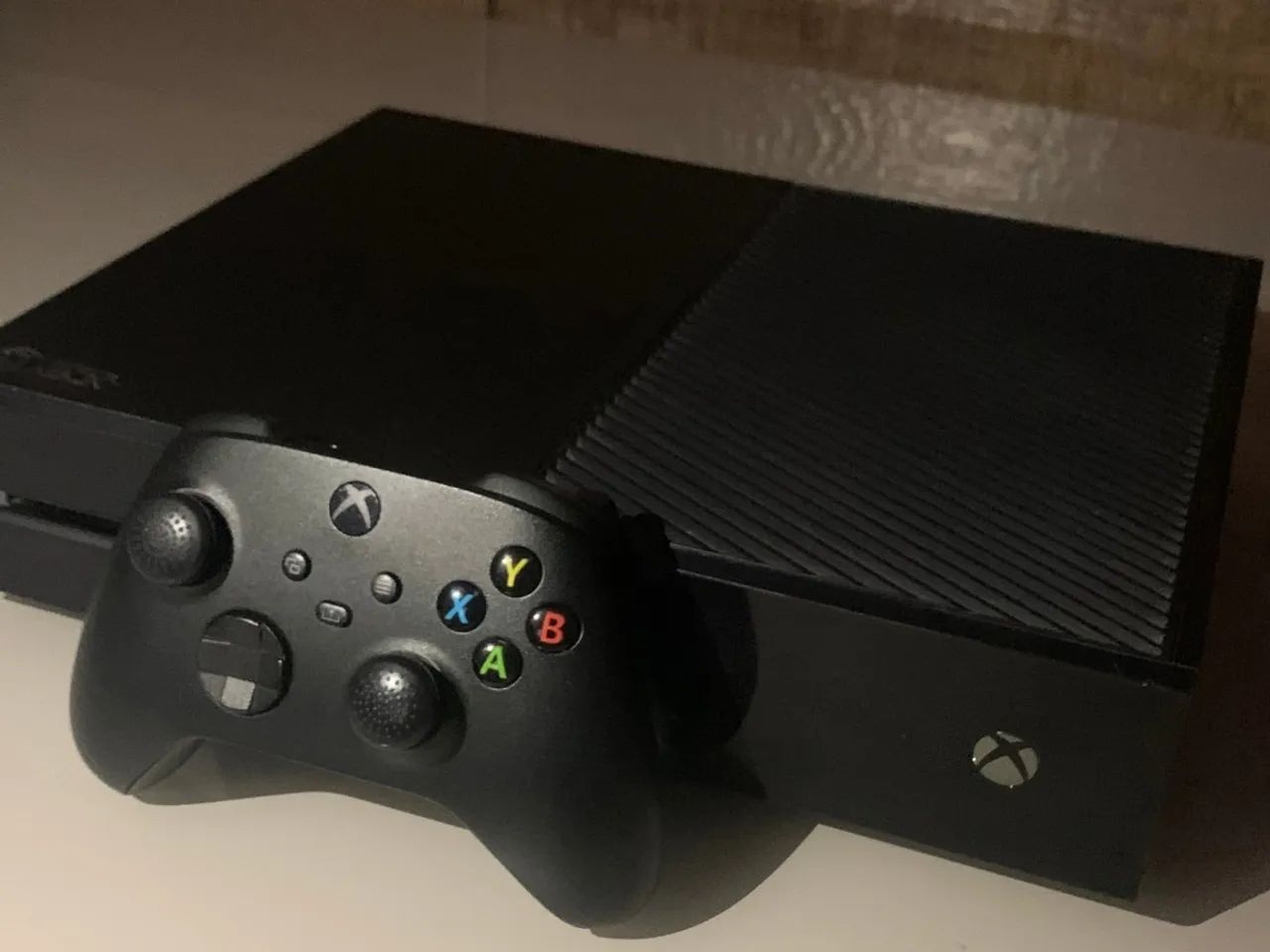 Xbox One - único dono. - Foto 2