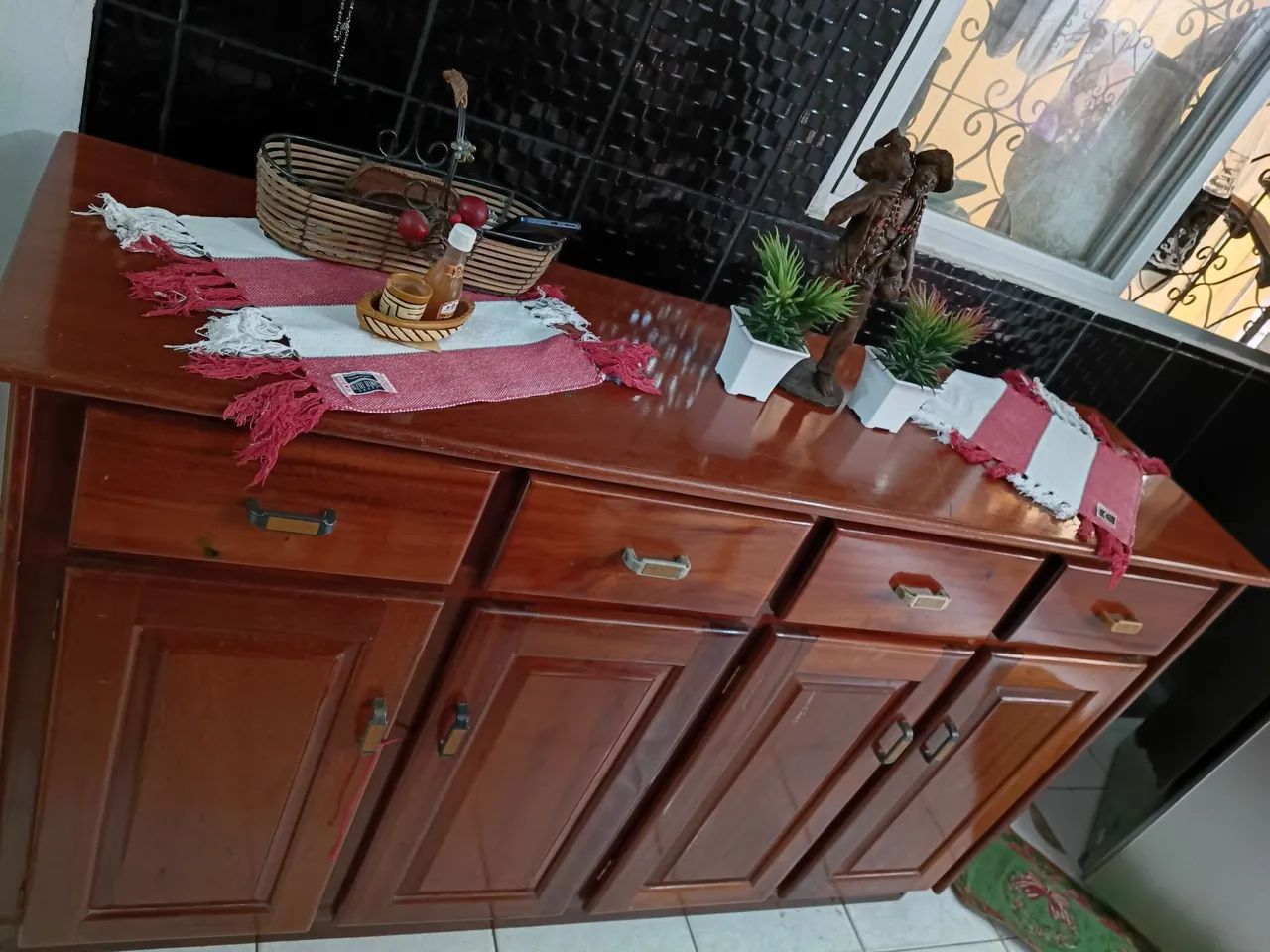 Mesa com 6 cadeiras  - Foto 4