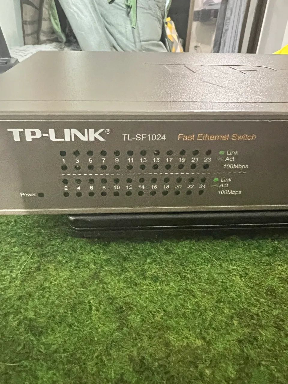 Switch Tplink TL-SF1024 em perfeito estado  - Foto 5