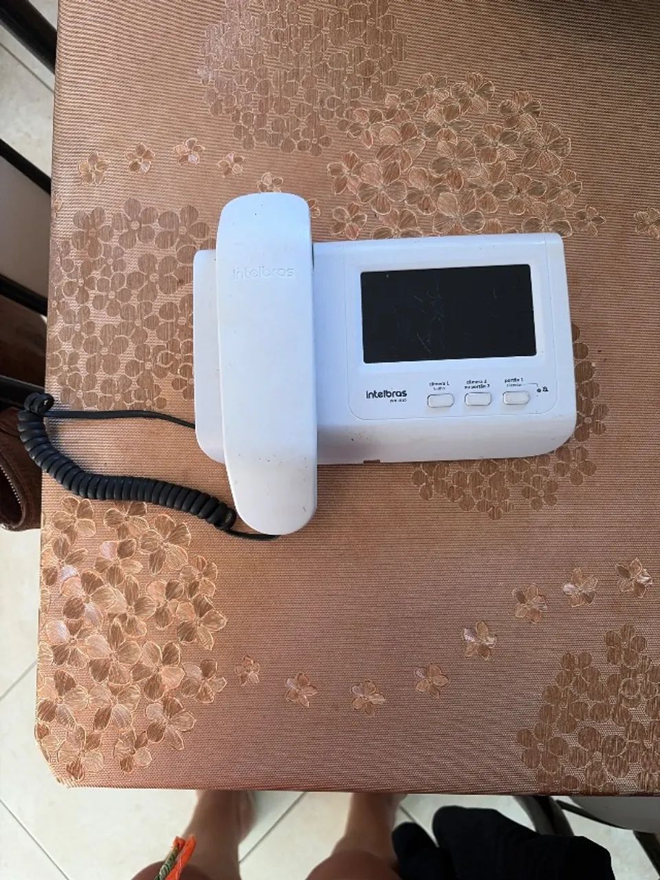 INTERFONE COM CÂMERA PARA RETIRADA DE PEÇAS 