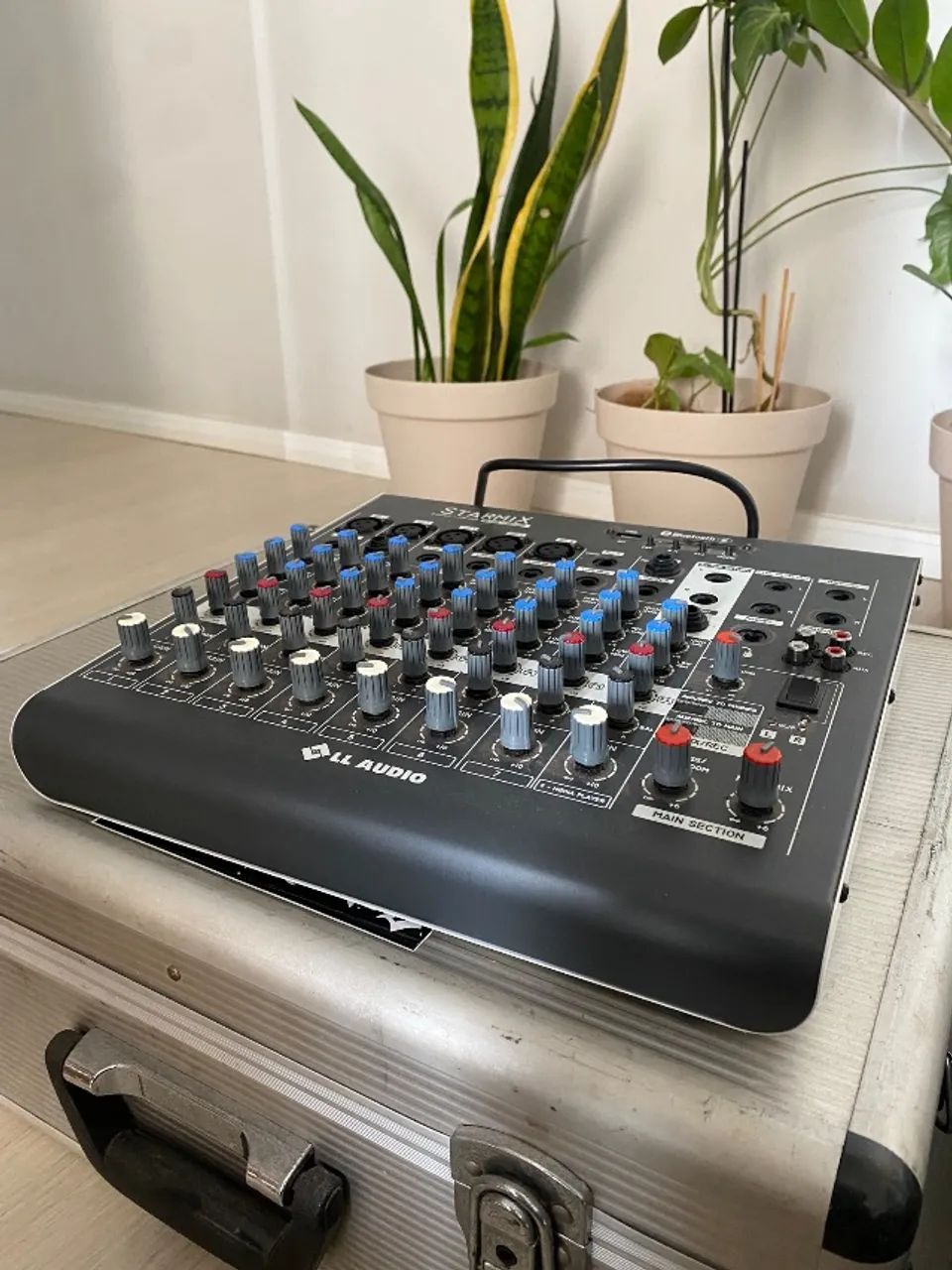 Mesa de som LL Audio Starmix XMS802R.  - Foto 2