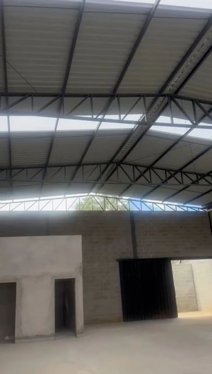 Alugo ou vendo galpão praticamente pronto. - Foto 4