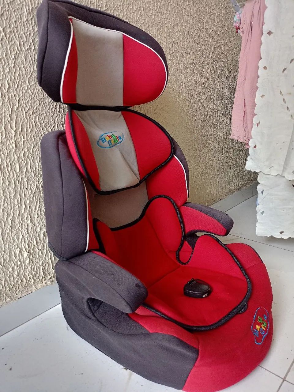 Cadeirinha/assento veicular de 4 a 8 anos - Foto 2