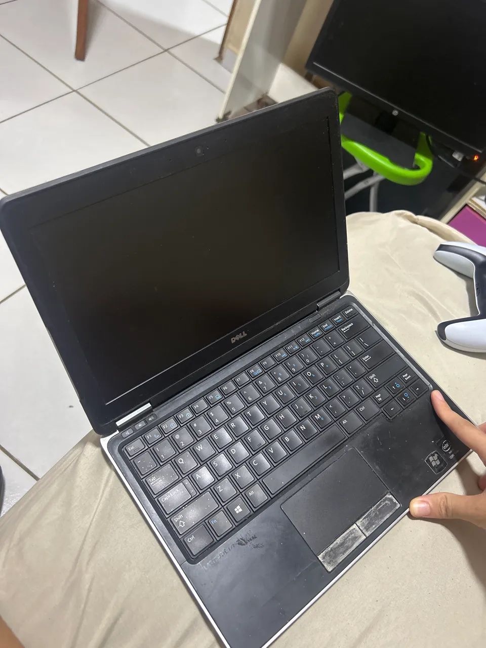 Notebook Dell quebrado - Foto 2