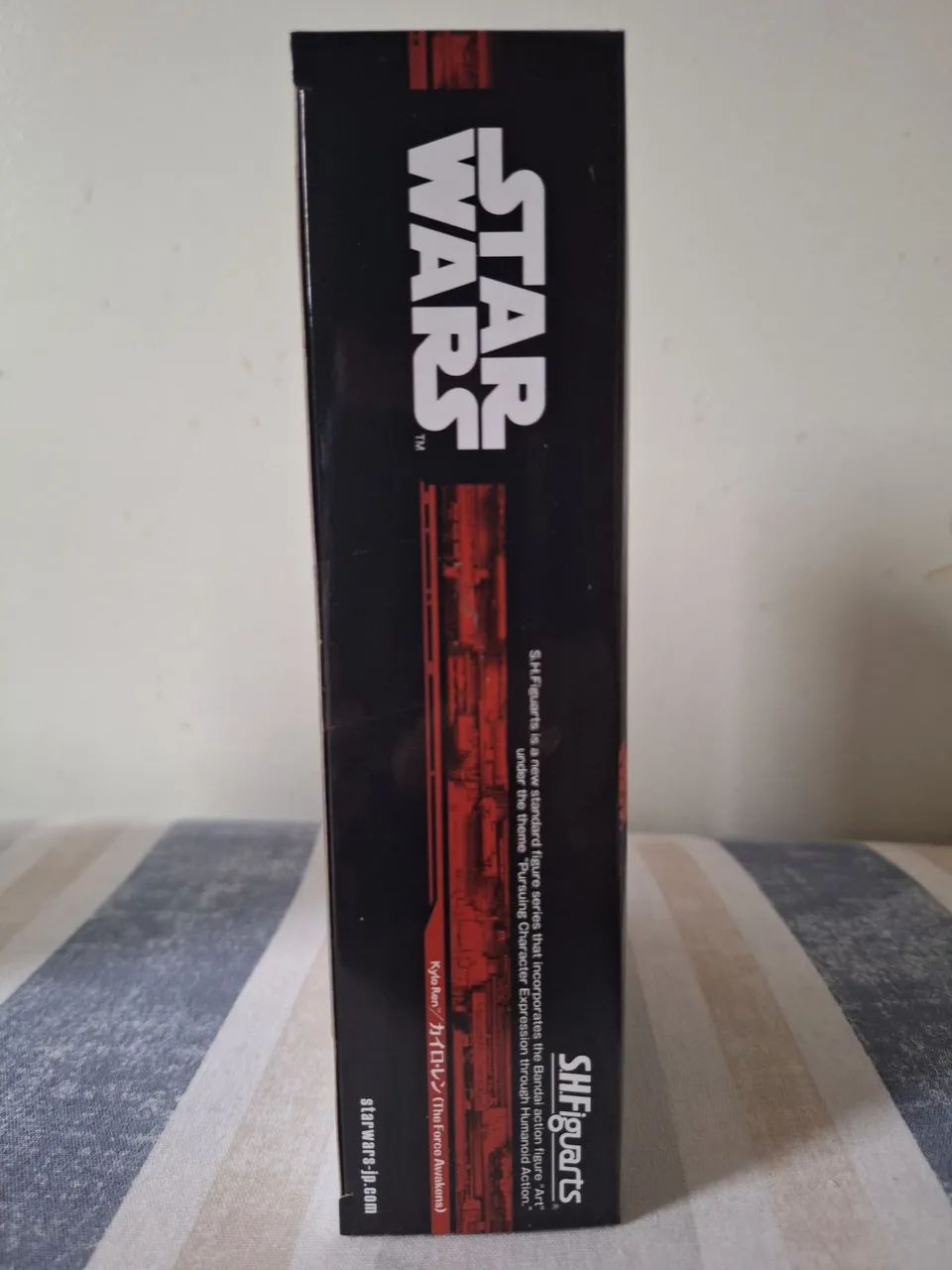 S.H.Figuarts - Kylo Ren EP VII Unmasked Tamashii Exclusive - Star Wars - Lacrado - Foto 4