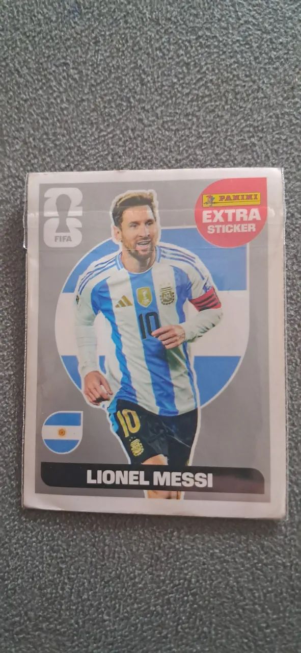Figurinha do Messi legend original prata