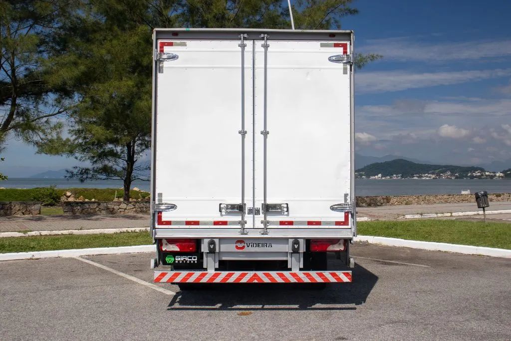 Mercedes-Benz Sprinter 516 Chassi E.l. T.b. 2.2 Dies 2021 - Foto 4