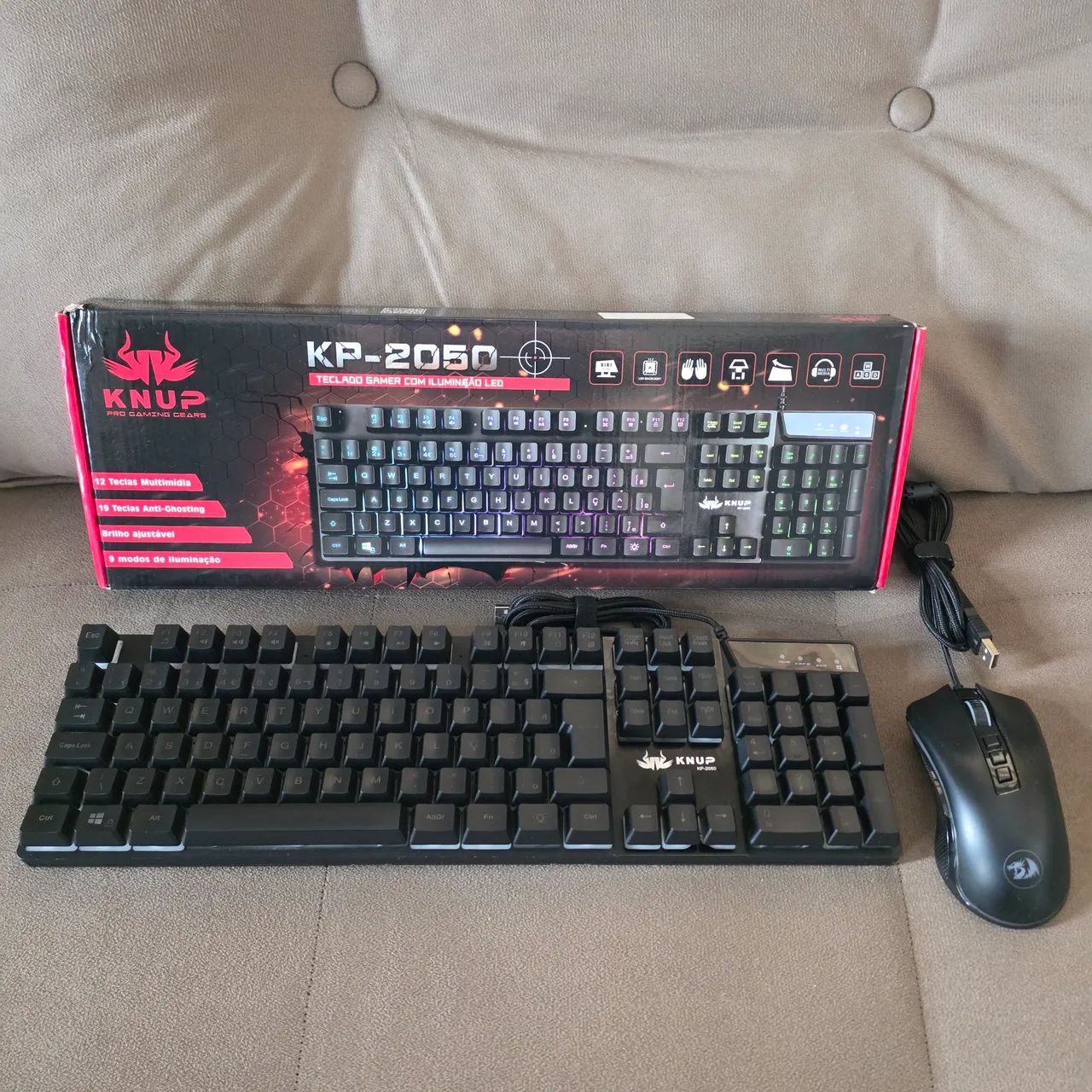 Mouse Redragon Cobra M711 e Teclado Gamer KP-2050 Led ABNT2