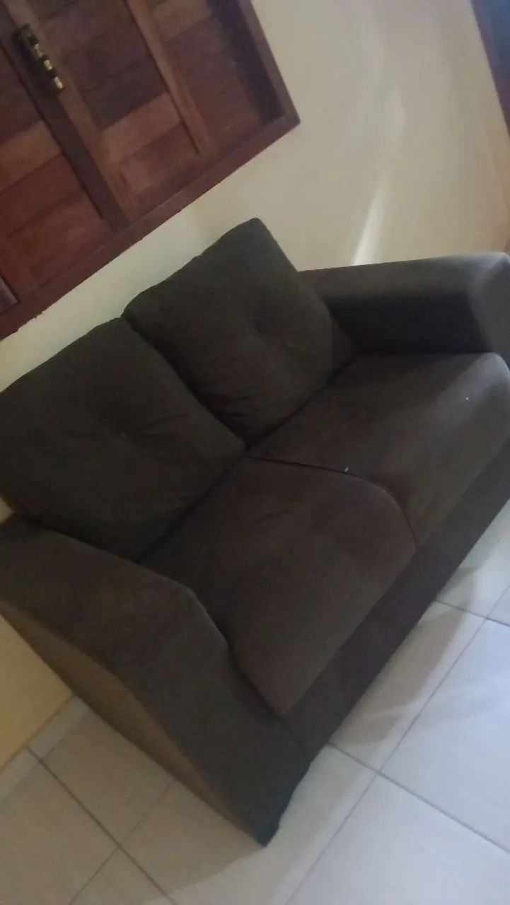 Vendo sofá de dois lugares  - Foto 4