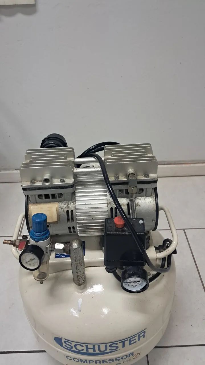 Compressor odontológico  - Foto 2