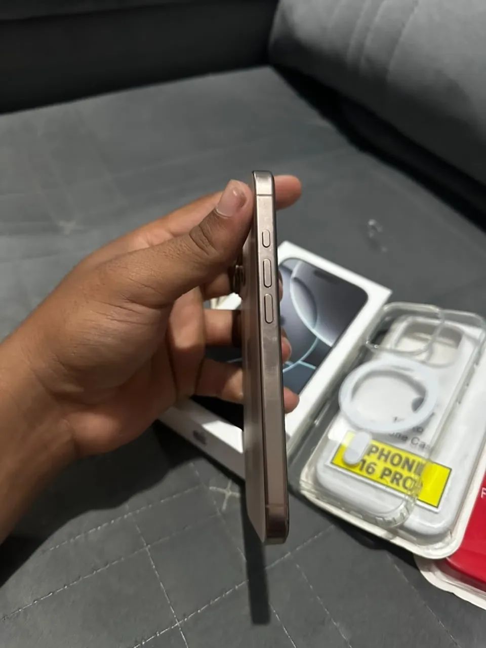 iPhone 16 Pro - Foto 4