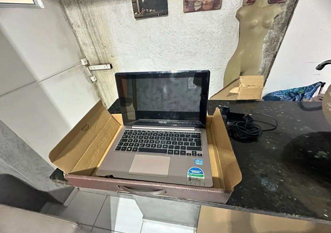 NOTBOOK ASUS VIVOBOOK s200E - Foto 5
