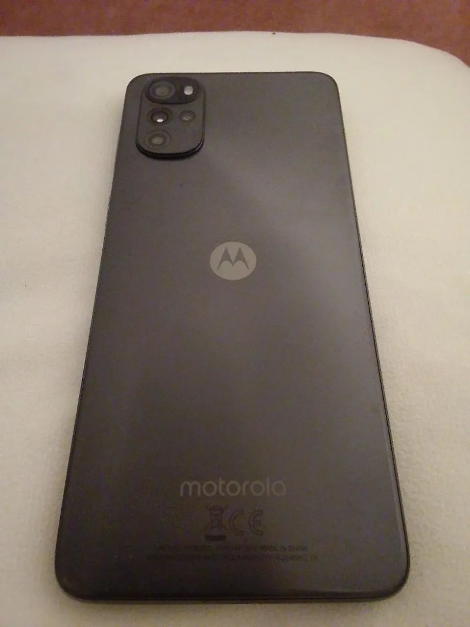 Celular da Motorola seminovo g22 