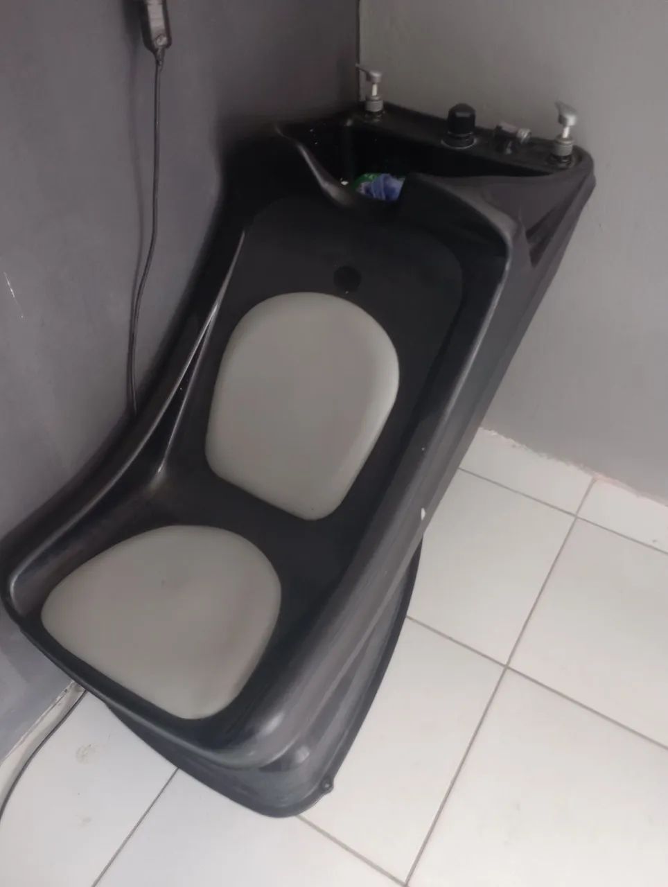 móveis de barbeiro e ar condicionado  - Foto 4