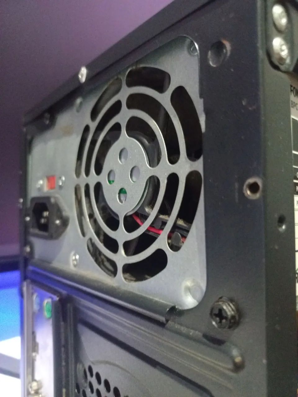 PROCESSADOR 8 GERAÇÃO PENTIUM GOLD G5400 + DUAS FONTES DE ALIMENTAÇÃO 200W - Foto 3
