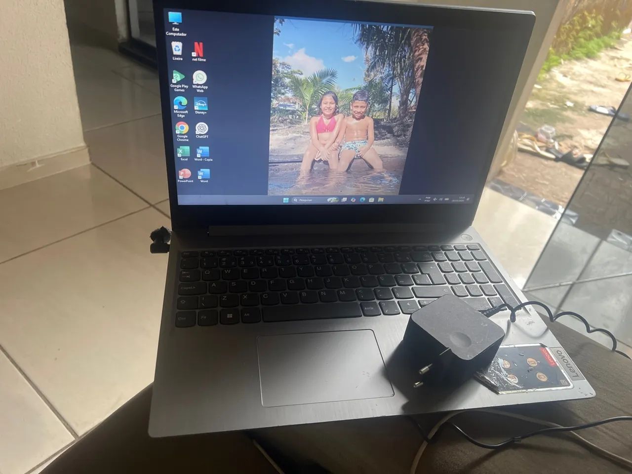 Notebook Lenovo  - Foto 2