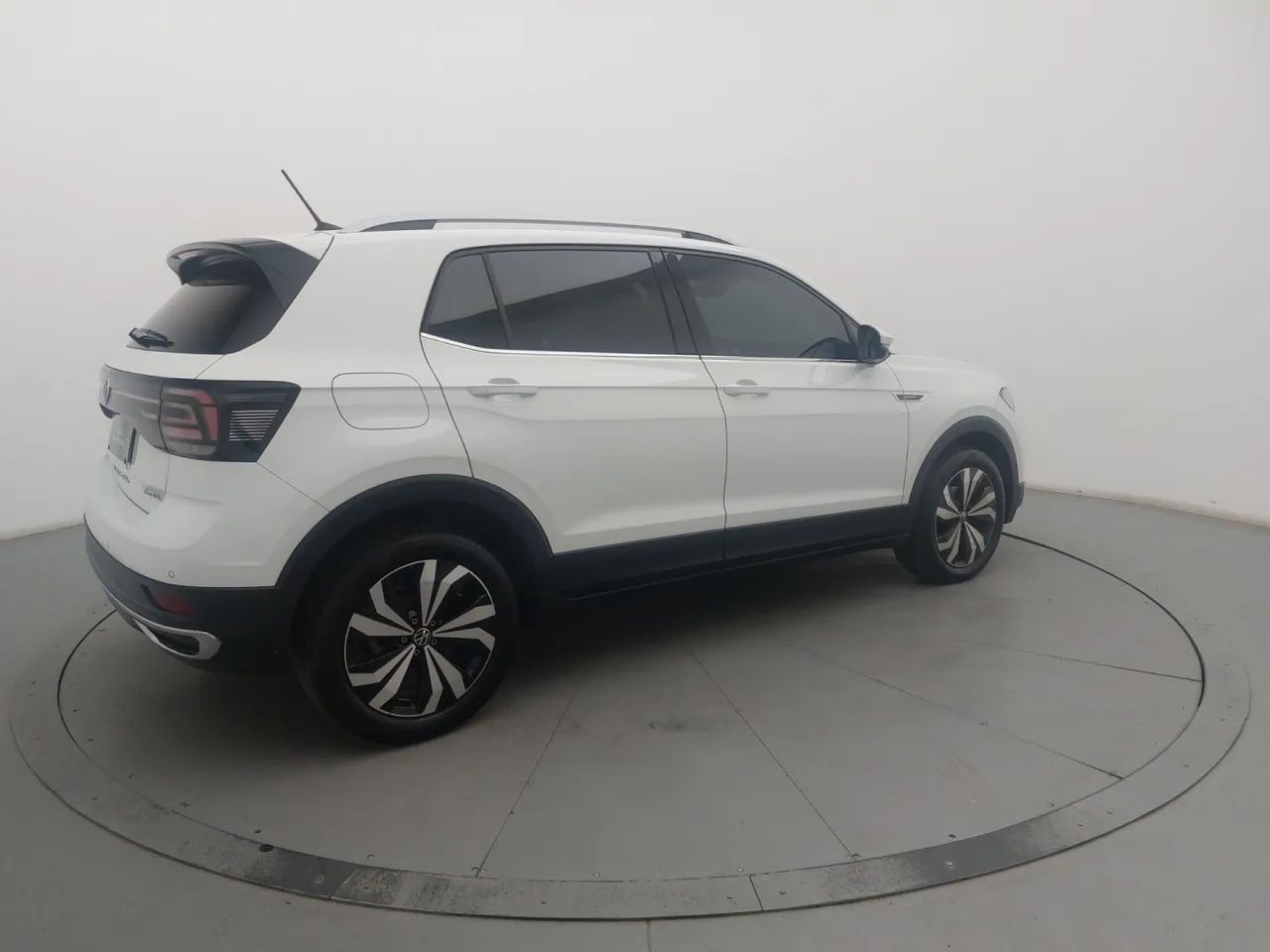 Volkswagen T-Cross Highline 1.4 TSI Flex 16V 5P AUT 2024 - Foto 5