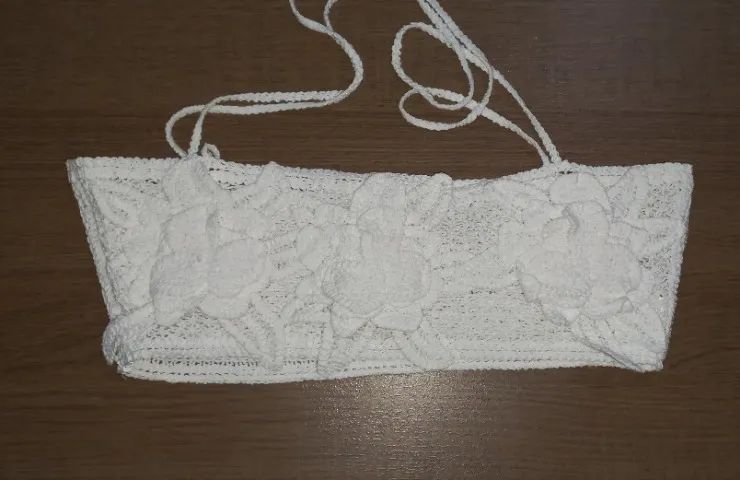 CONJUNTO BRANCO CROCHÊ - SAIA E CROPPED  - Foto 2