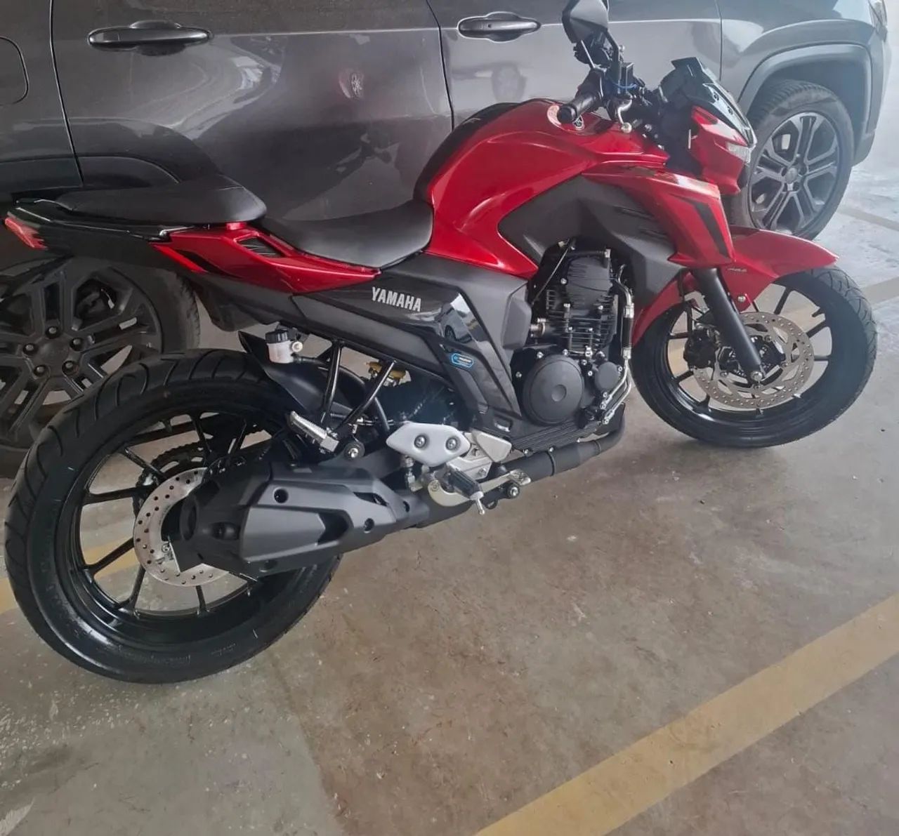 Fazer 250
