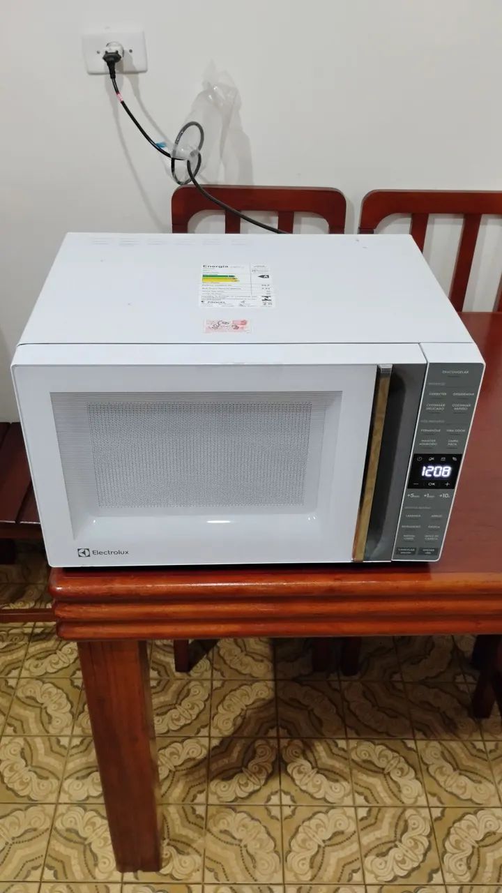 Micro-ondas Electrolux 36 l 220v