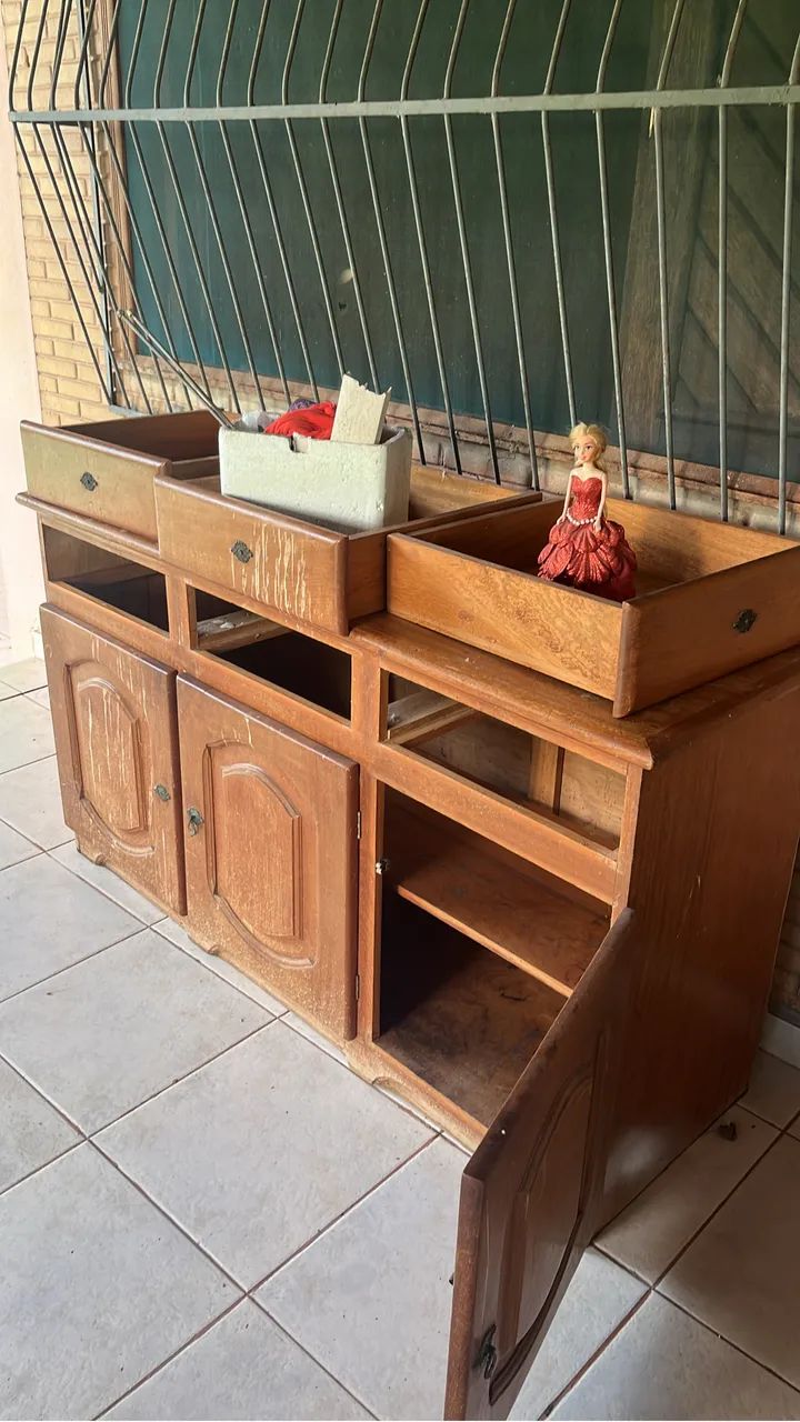 Vendo dois armários de madeira  - Foto 2
