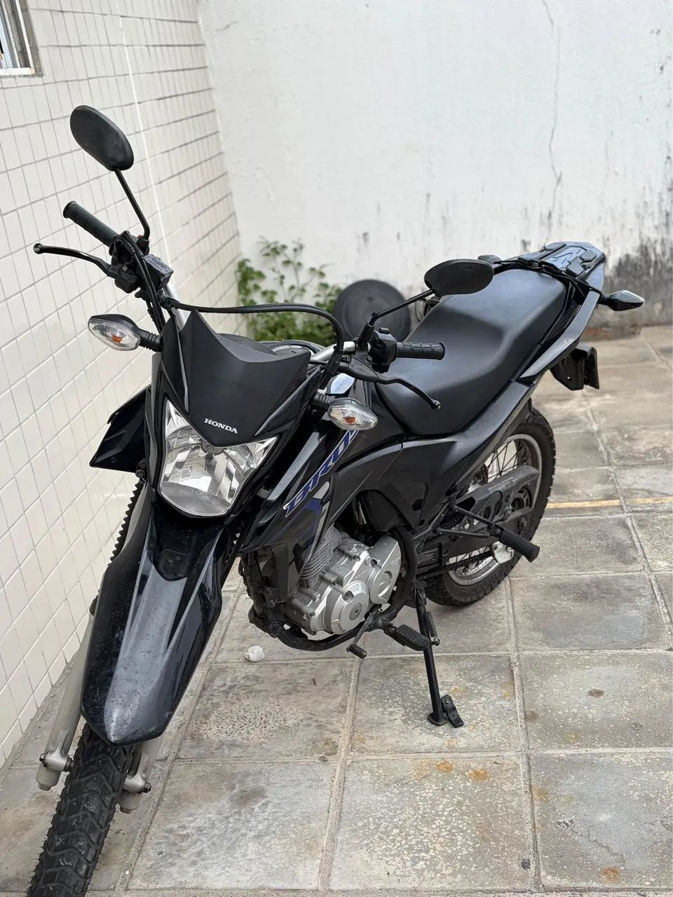 Honda Bros 2024 baixo KM - Foto 2