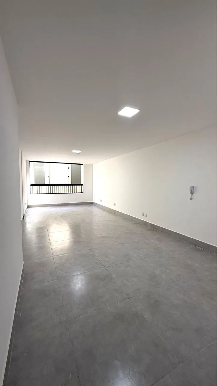 Última sala comercial próximo ao parque Vaca Brava - Foto 2