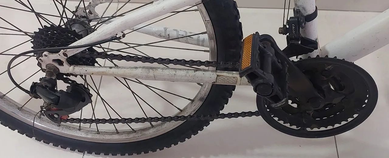 Bicicleta Caloi aro 26 feminina - Foto 4