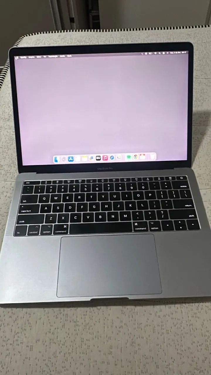 MacBook Pro 2017 - 13,3? | Intel Core i5 | 8GB RAM | 128GB