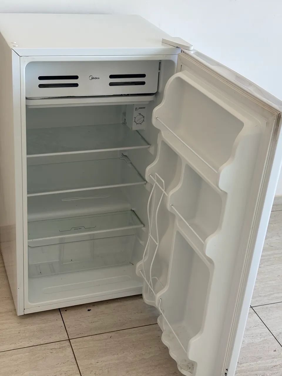 Frigobar midea 96l - Foto 3