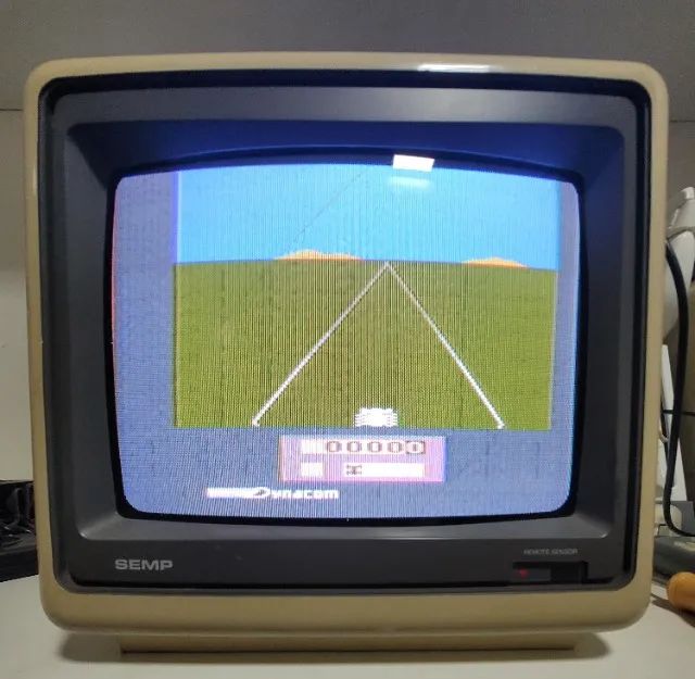 Atari SuperGame CCE VG-3000 Funcionando - Foto 3