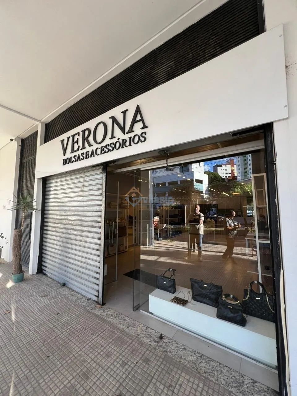 LOJA DE 60M² NA AV SEBSTIÃO DE BRITO BAIRRO DONA CLARA