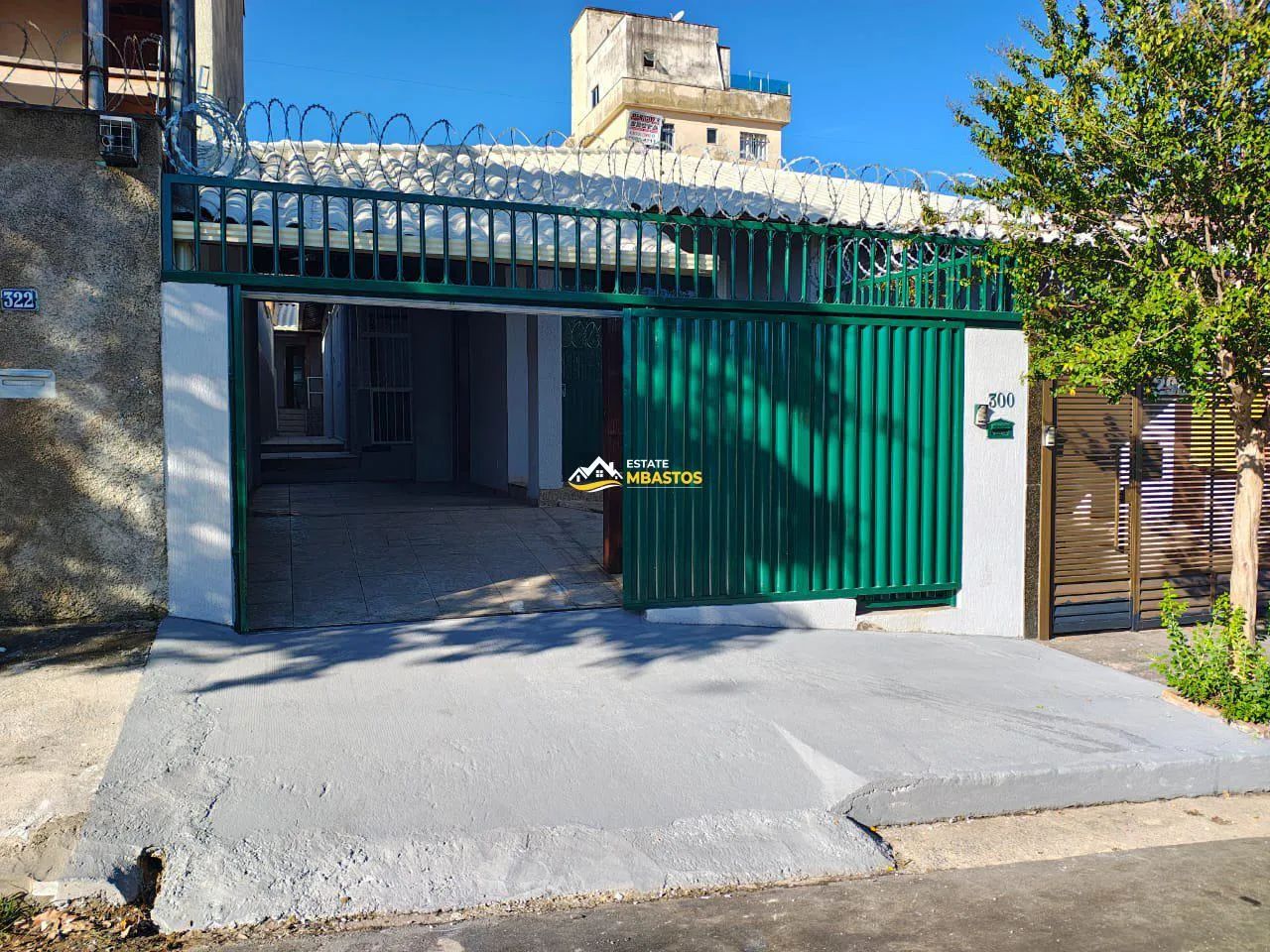 Casa Geminada com Suíte à Venda no Bairro Serrano Ref.:22415 - Foto 2