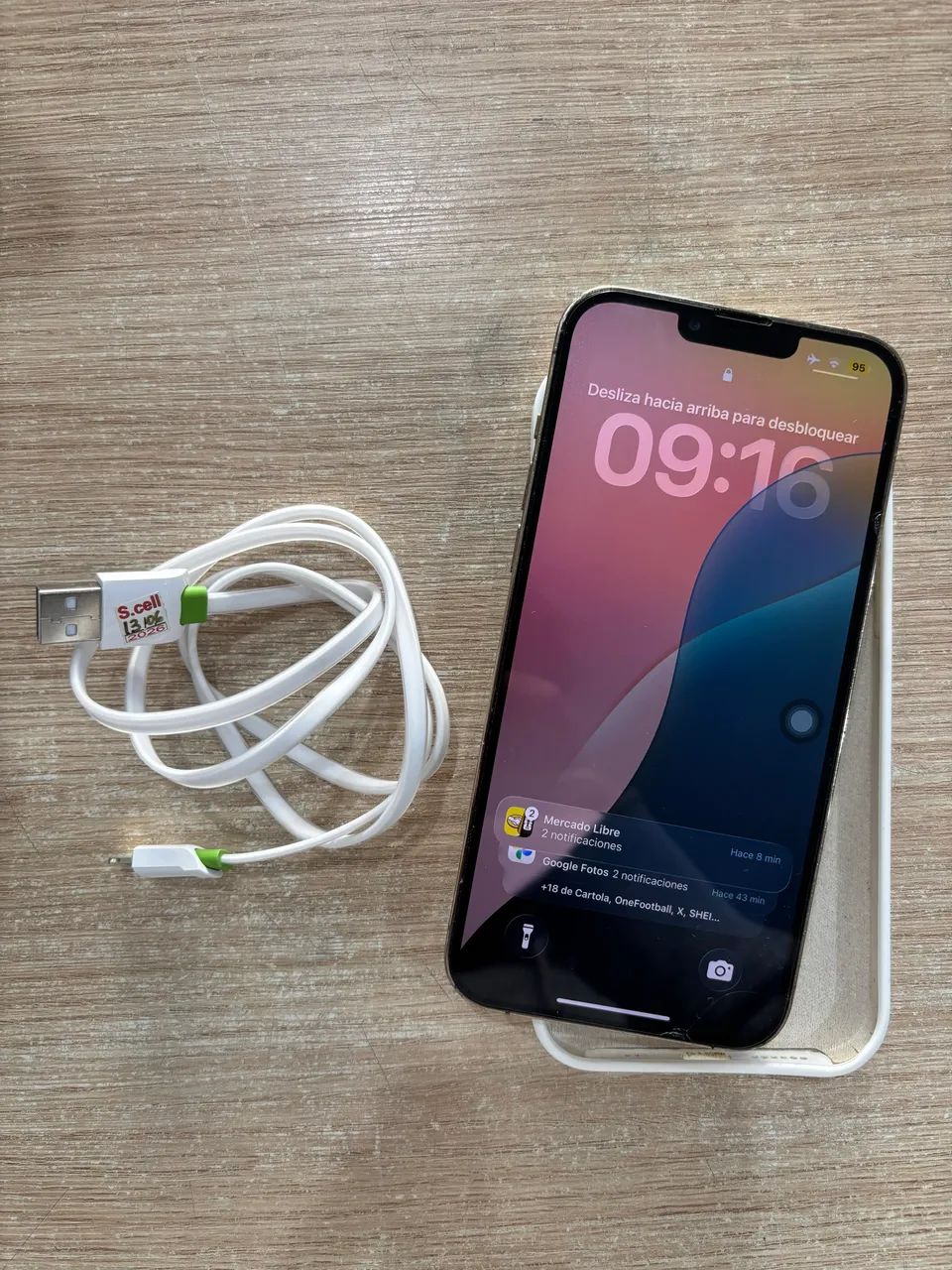 iPhone 13 Pro Max 256GB Dourado