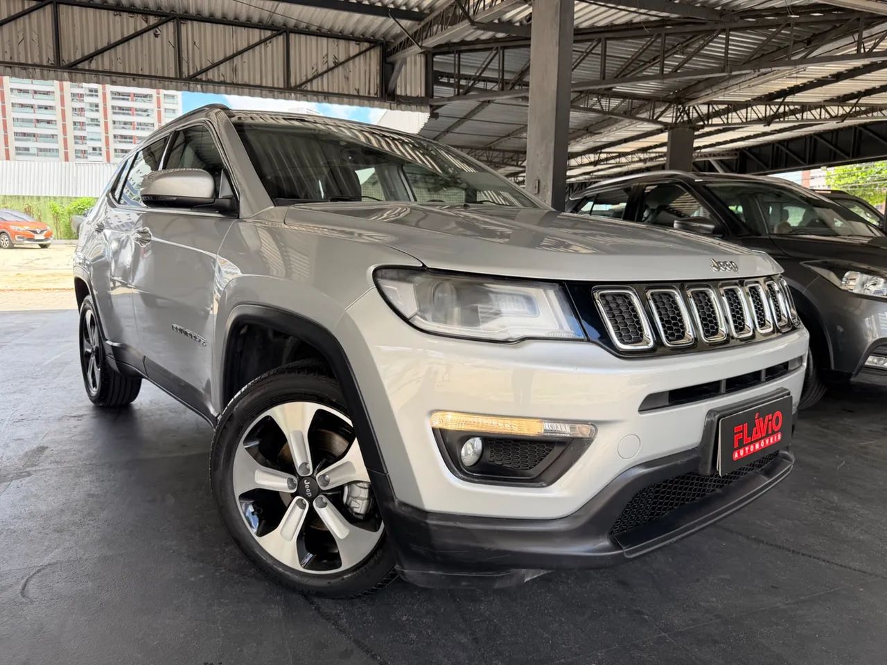 Jeep Compass COMPASS LONGITUDE 2.0 4x2 Flex 16V Aut. 2017