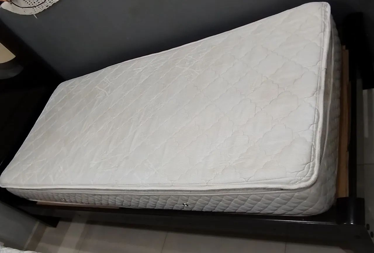 Vende-se Cama com Colchão em Piracicaba - Foto 4