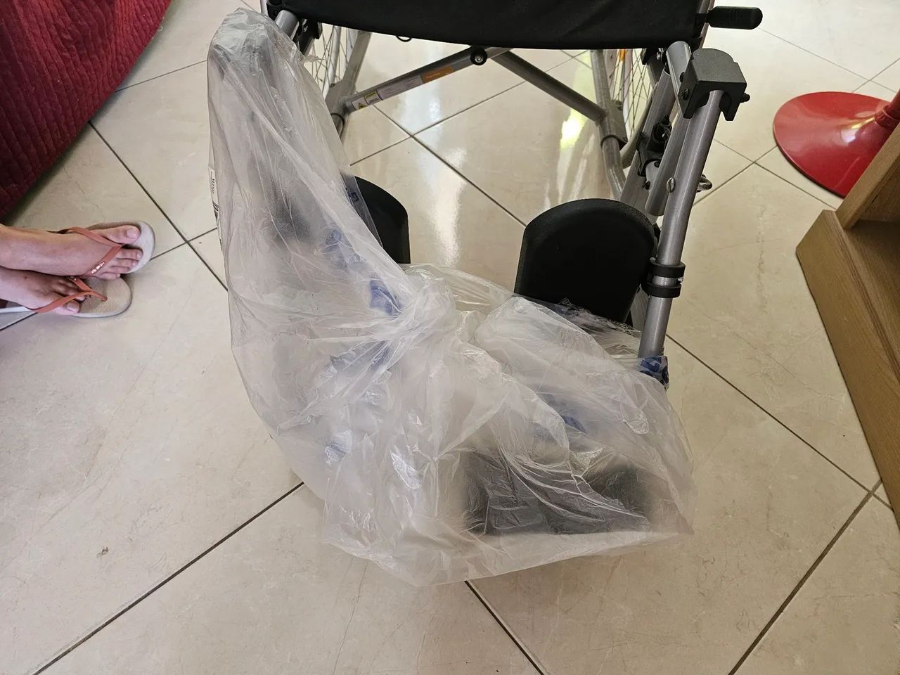 Cadeira de rodas - Foto 5