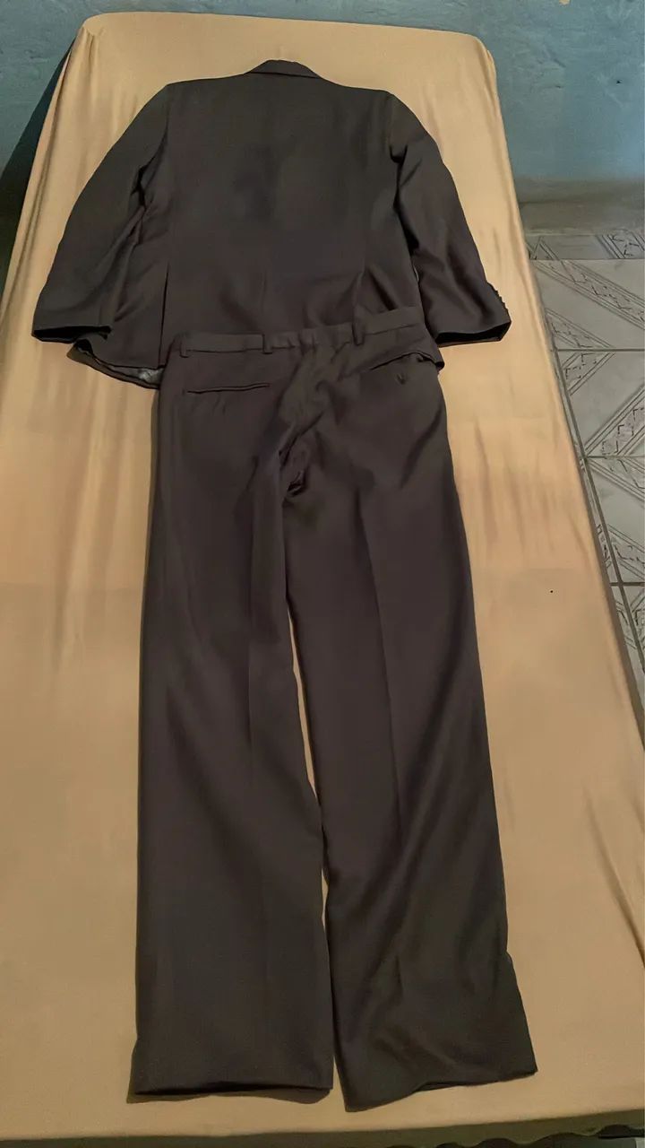 Conjunto social cinza 36 calça 40 terno - Foto 2