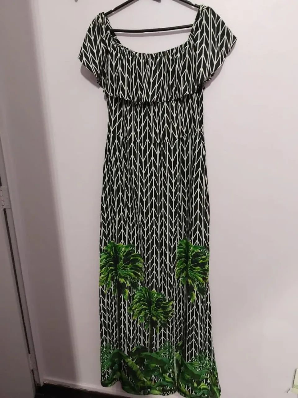 Vestido longo feminino confortável  e moderno