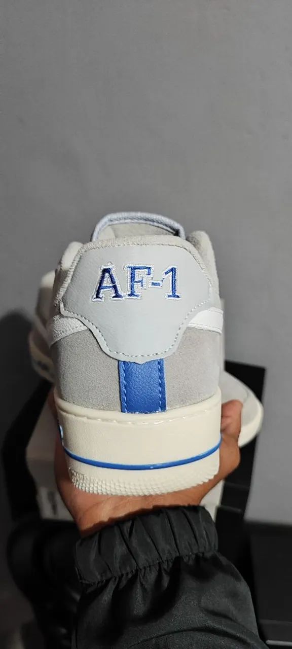 Tênis Nike Air Force1 tamanho 40 - Foto 5
