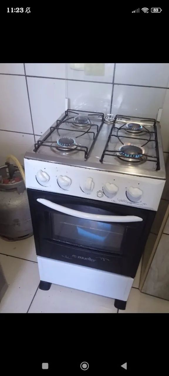 Fogão 4 bocas funcionando perfeitamente 